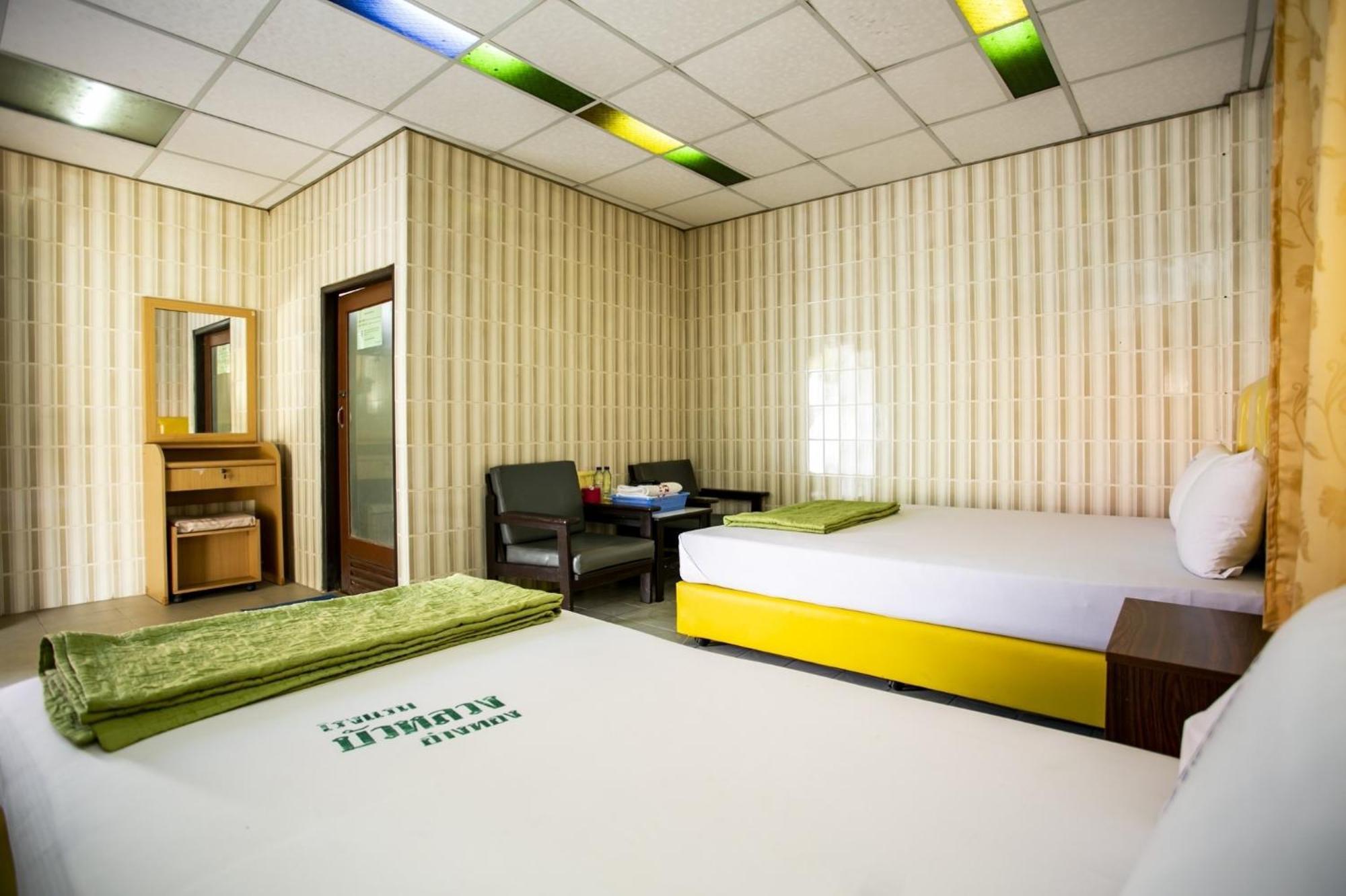 Bualuang Hotel Ang Thong Eksteriør billede