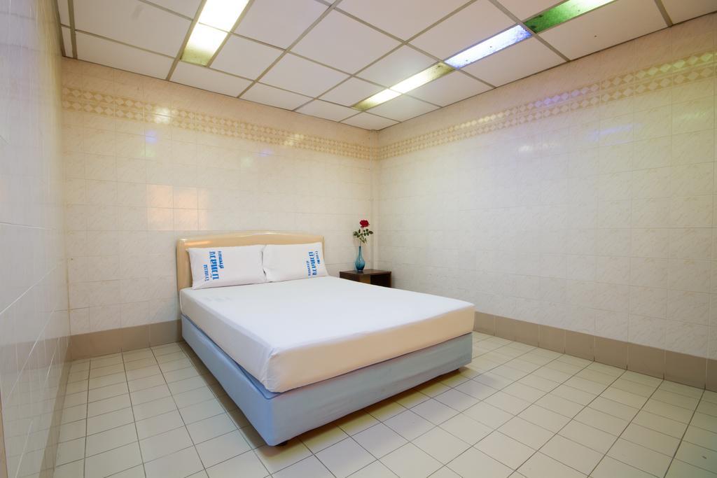 Bualuang Hotel Ang Thong Eksteriør billede